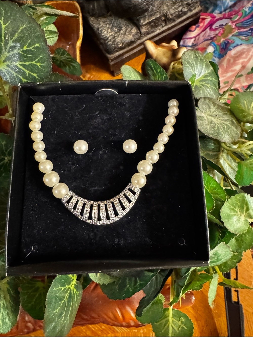 Pearl and Rhinestone Statement Necklace with Matching Studs - Cream Pearls